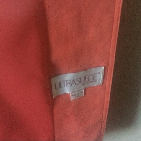 Lilli Ann - Picture 4 of 12